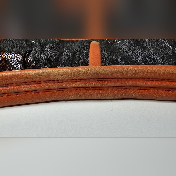 MALINI MURJANI EXOTIC HOBO POCKET LEATHER SHOULDER BAG SILVER BLACK ORANGE - Picture 12 of 16